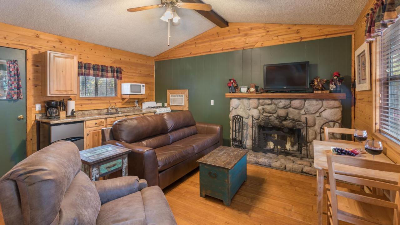 Whispering Pine Cabins Ruidoso Ngoại thất bức ảnh
