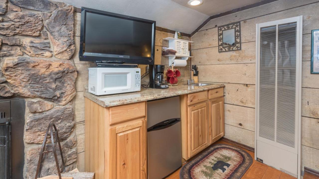 Whispering Pine Cabins Ruidoso Ngoại thất bức ảnh