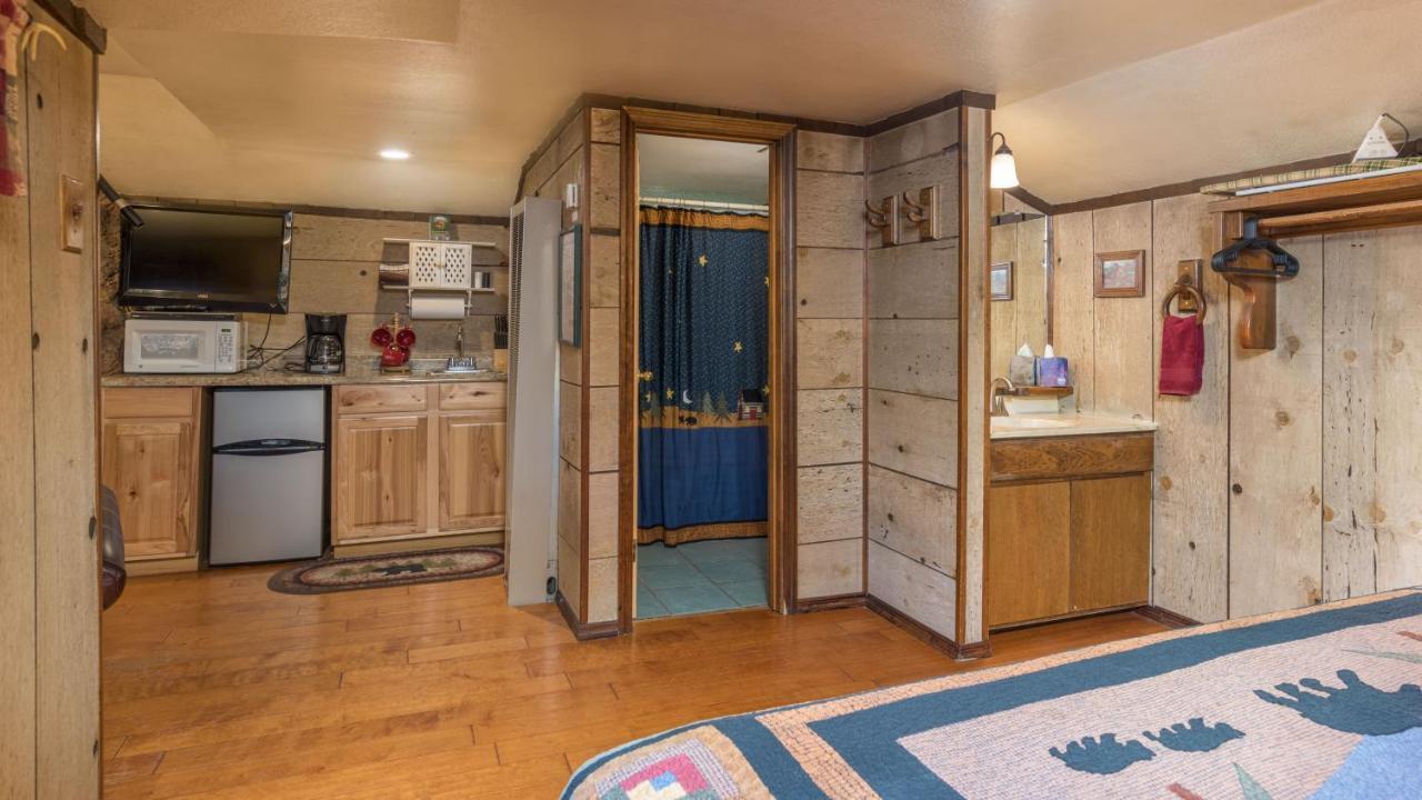 Whispering Pine Cabins Ruidoso Ngoại thất bức ảnh
